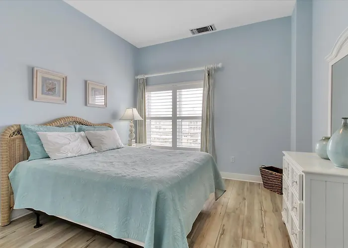 Oceanfront 2 *