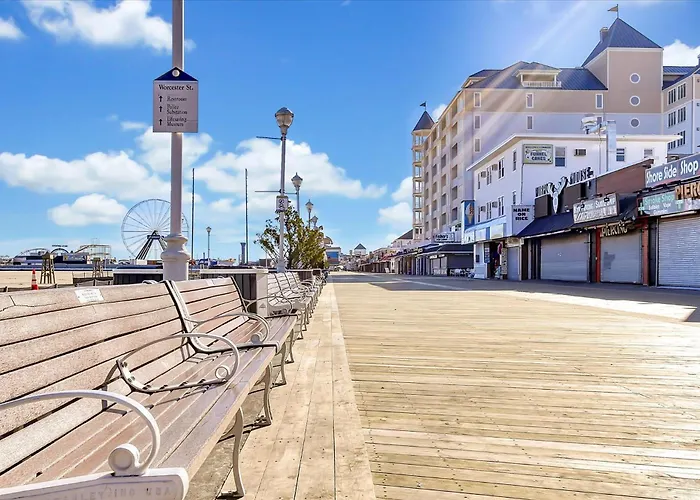 Oceanfront 2 *